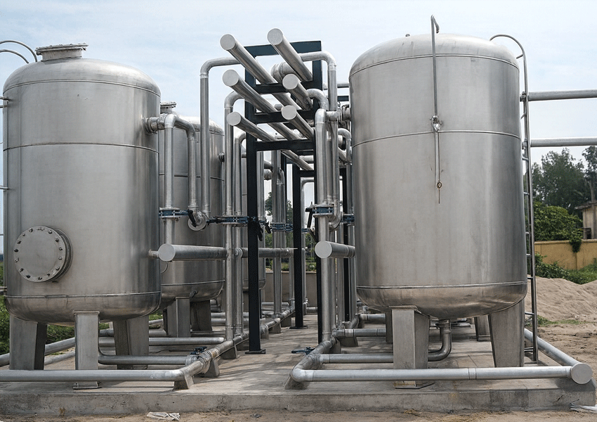 Bon chua cong nghiep 4